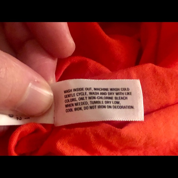 NWOT- Gap top with pom-pom fringe sleeves - Picture 4 of 4